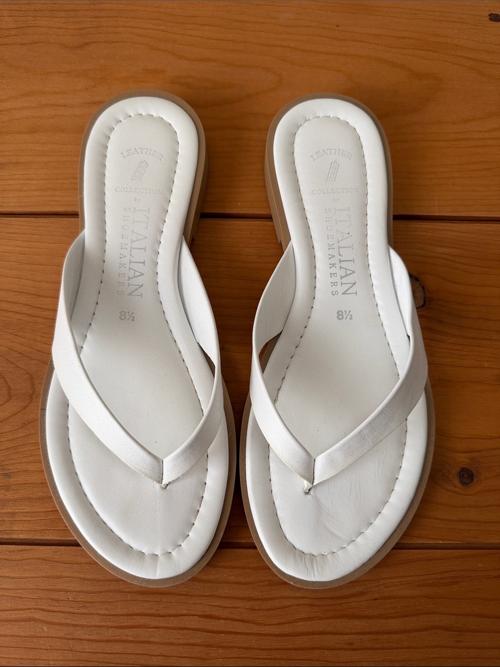 Italian Shoemakers White Leather Collection Thong Slide Sandals